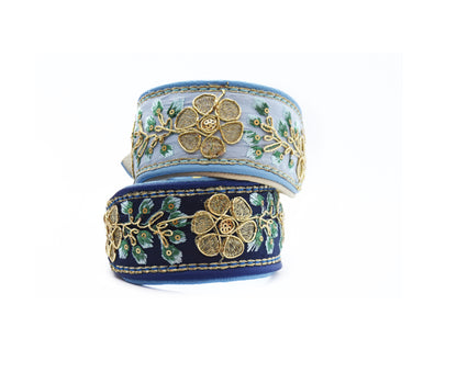 SARI Halsband・Windhund・Edles Lederhalsband mit indischer Borte lightblue