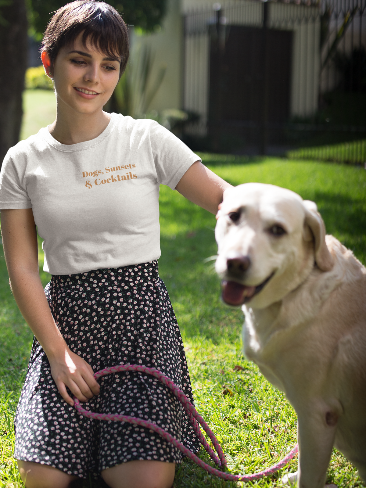 Shirt "Dogs, Sunsets and Cocktails"